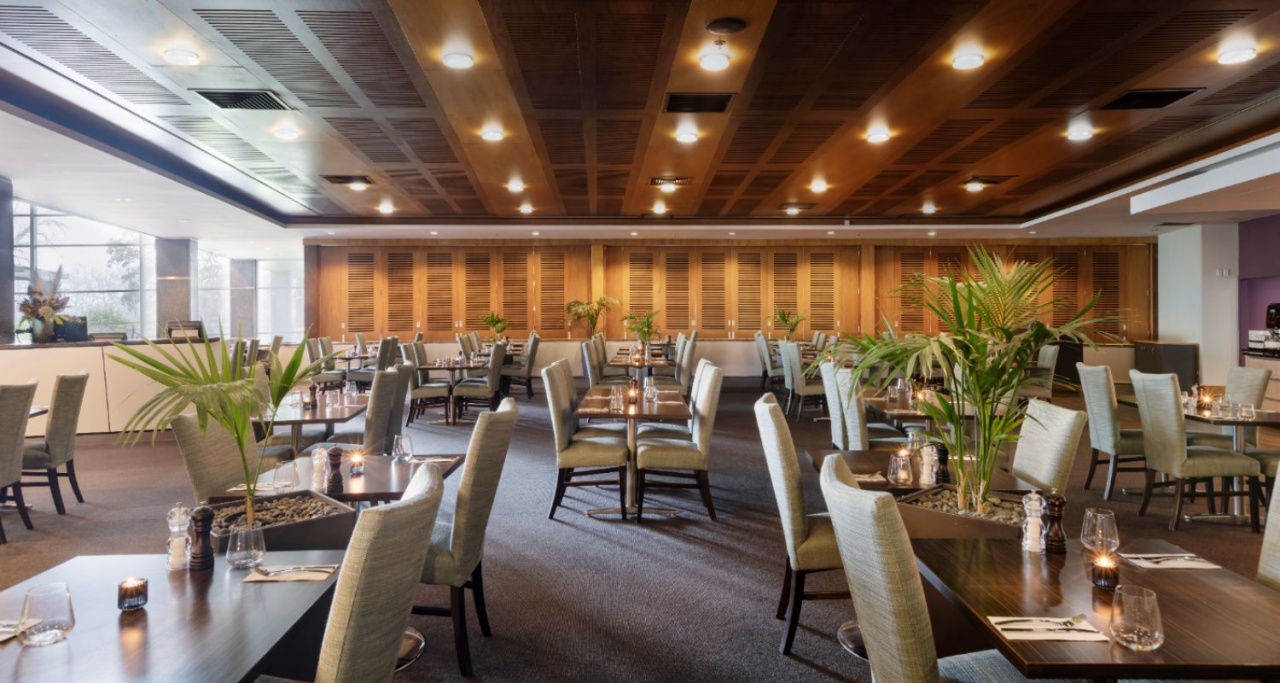 Restaurant dining at the Ibis Auckland Ellerslie